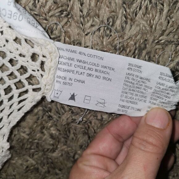 Vtg Hand Crocheted Round Tablecloth 49" Lace Coverlet Cottage Farmhouse Decor - Picture 6 of 6